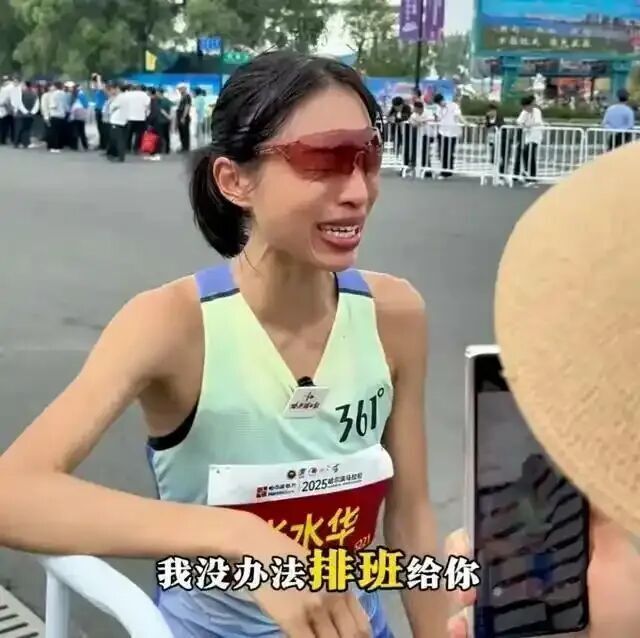 com, bt, 年休赛期自 com, bt, 年休赛期自