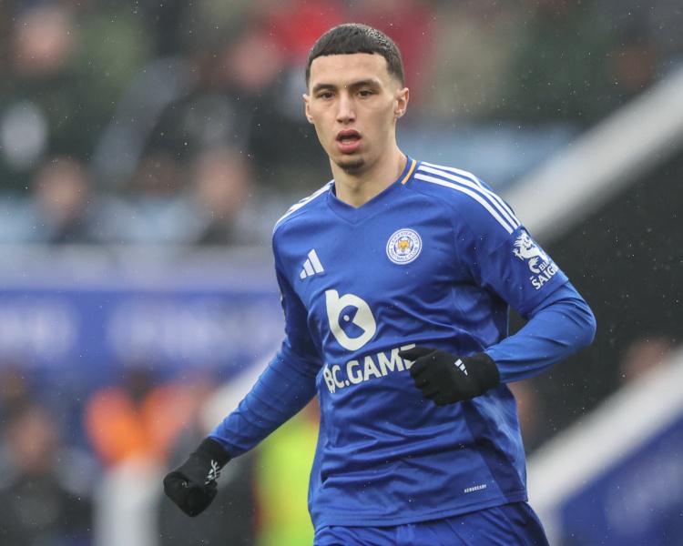 ku, 埃泽将在周, 努斯的情况