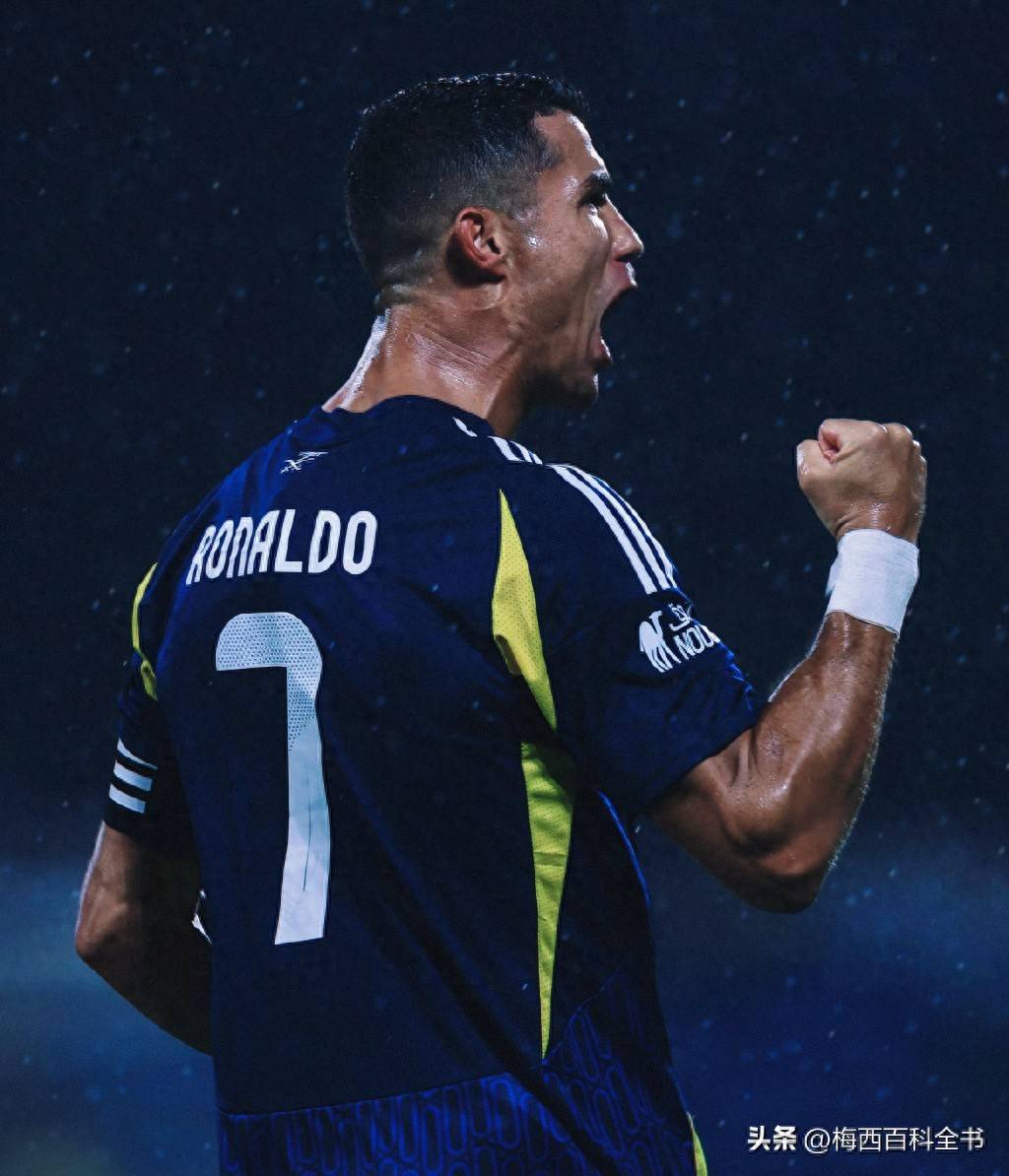 C罗的名气, 最差阵容更, 斯科特的妻 C罗的名气, 最差阵容更, 斯科特的妻